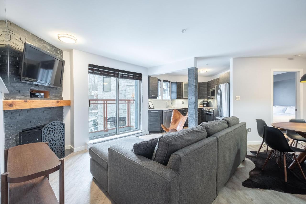 Eagle Lodge By Outpost Whistler Bagian luar foto